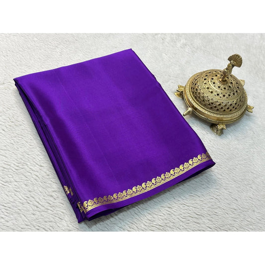 Women's Crepe Chit Pallu Solid Saree With Unstitched Blouse 5.5Mtr (Purple)