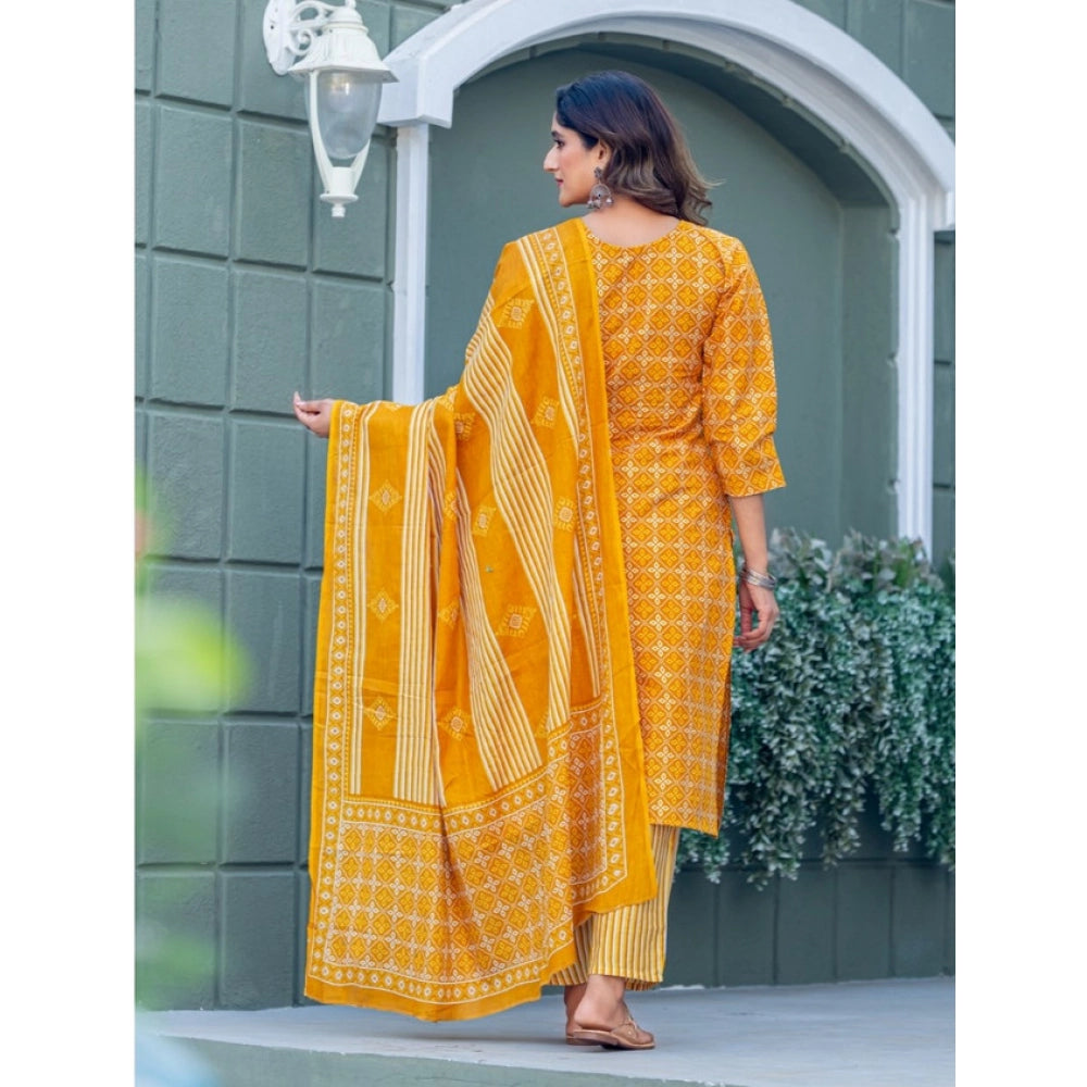 Generic Women's Cotton Blend Printed Kurti With Pant Dupatta Set (Yellow)